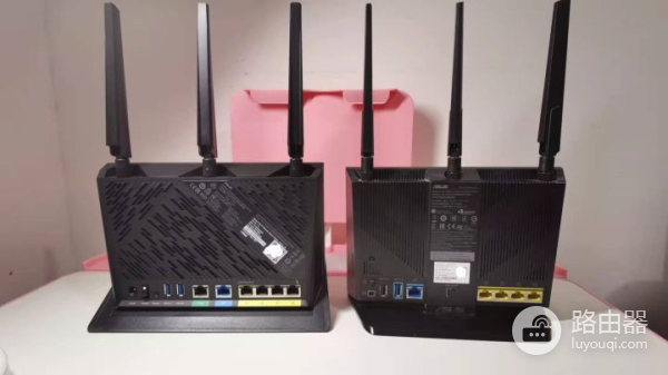 华硕路由器怎样组网(华硕两代巨齿鲨评测,AiMesh组网教程)
