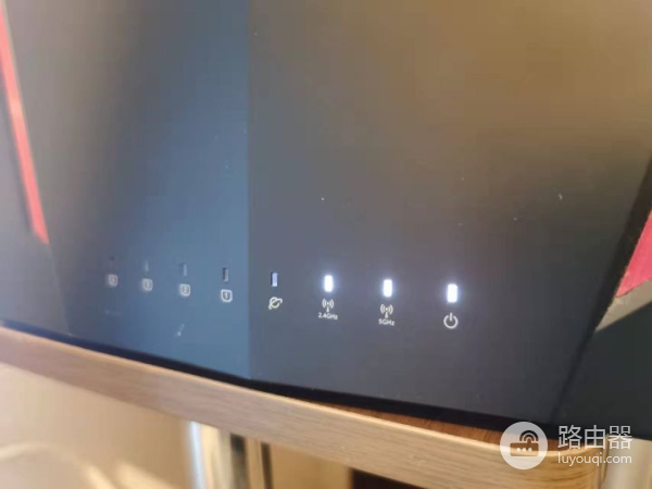 华硕路由器怎样组网(华硕两代巨齿鲨评测,AiMesh组网教程)