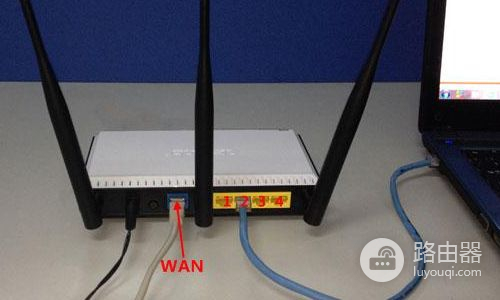 笔记本怎么接路由器(笔记本电脑怎么连接上路由器)