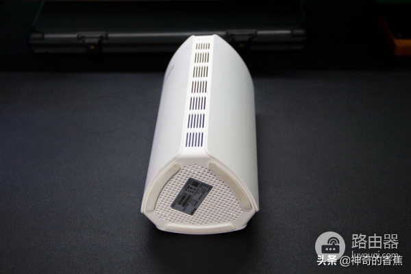 mesh组网最好的路由器(高颜值WIFI6一键mesh组网性价比首选锐捷星耀M18路由器)