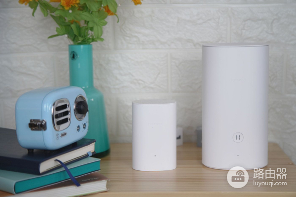 华为路由器混合动力组网( 让Wi-Fi覆盖每个角落 四链路混合组网的子母路由华为路由Q2S评测)