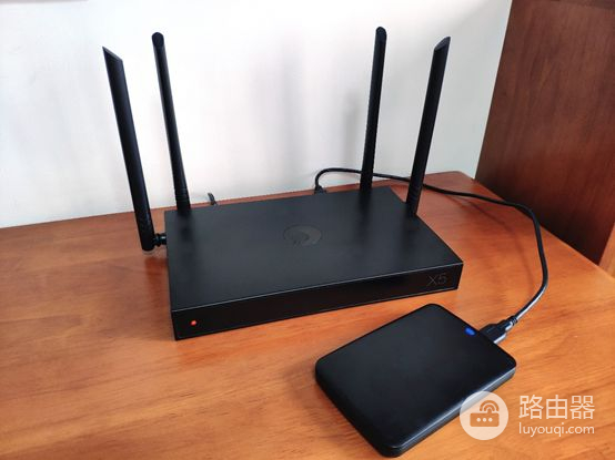 蒲公英路由器群晖组网(群晖那么贵,普通人用个蒲公英X5路由器,照样可以搭建NAS私有云)