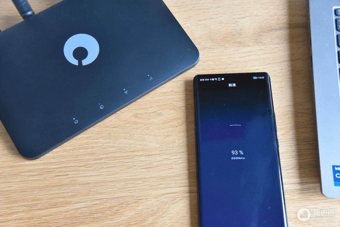 出租房路由器组网(毕业季租房好物:4G路由器,1G一分钱,蒲公英X4C值)