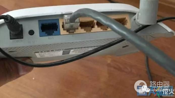 d ink路由器无线组网(想要设置无线WIFI路由器却无从下手？看完这个你就懂了)