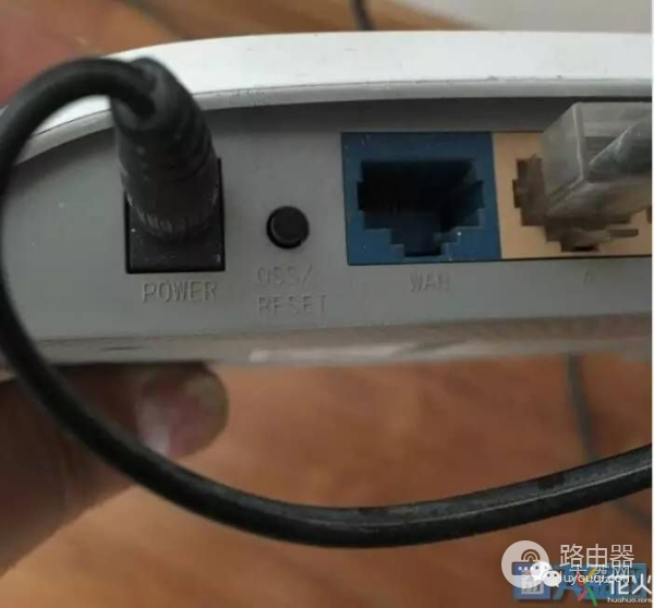 d ink路由器无线组网(想要设置无线WIFI路由器却无从下手？看完这个你就懂了)