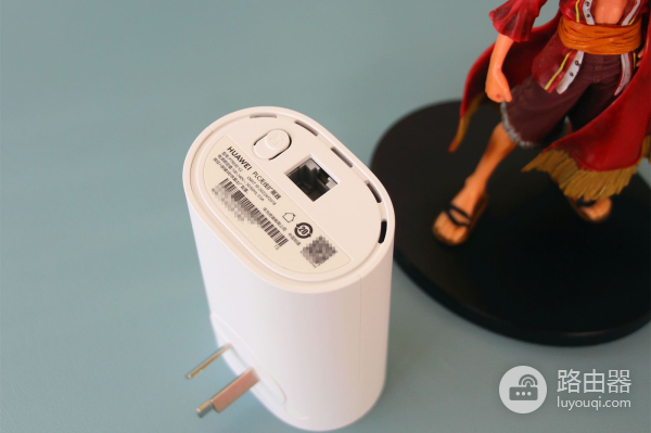 华为三母路由器组网(华为路由 Q6子母路由三链路高效组网,轻松实现全屋WiFi信号覆盖)