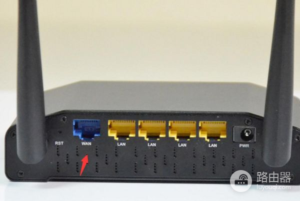 怎么把路由器的网线接到电脑上(家里有路由器怎么连接电脑)