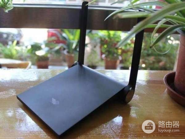 路由器怎么设置别人的密码吗(怎么设置副路由器密码)