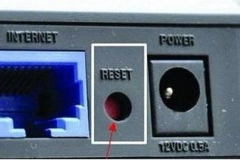 光猫怎么恢复出厂设置(通过光猫连接路由器后路由器怎么设置)