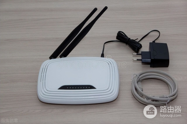 今天才知道,路由器移个位置,家里wifi信号更强,网速变快没问题