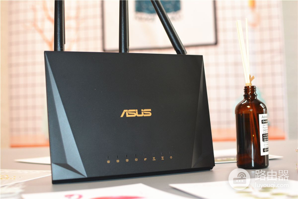 千兆年代路由器怎么选,华硕RT-AC85P测评,稳定才是王道