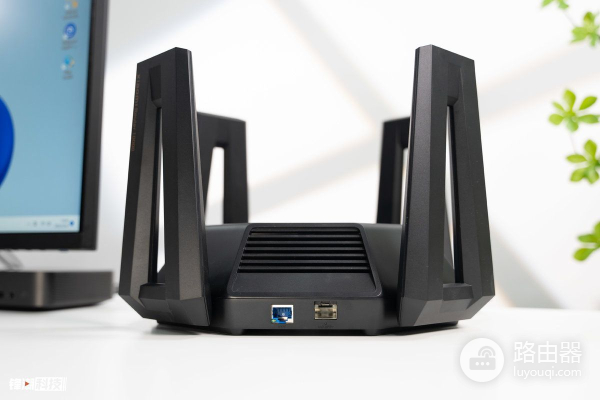 小米万兆路由器体验:战未来的超强接口配置