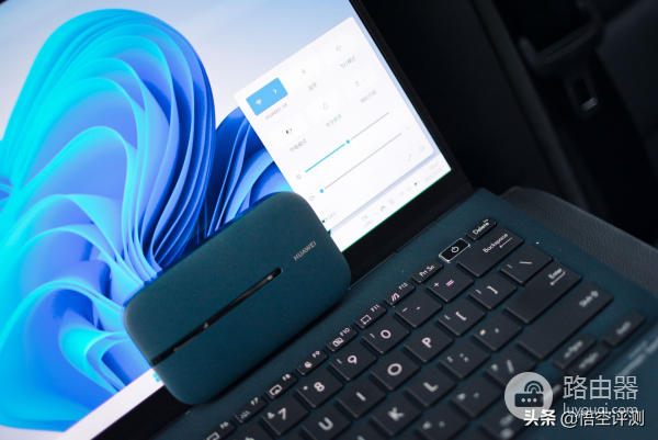 华为路由器究竟有多强?信用卡大小续航12小时:华为随行WiFi3 Pro