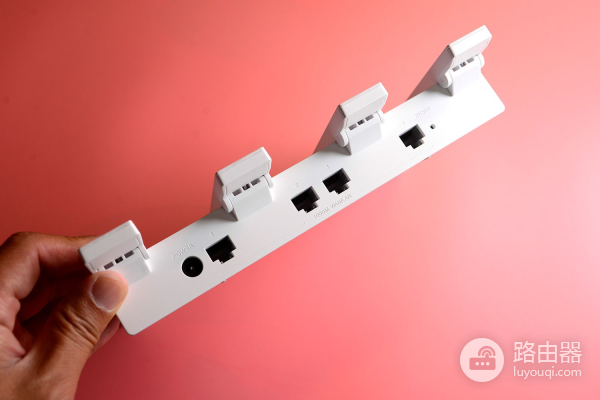 200元的Wi-Fi 6+路由器表现怎样？一起体验下华为的AX3