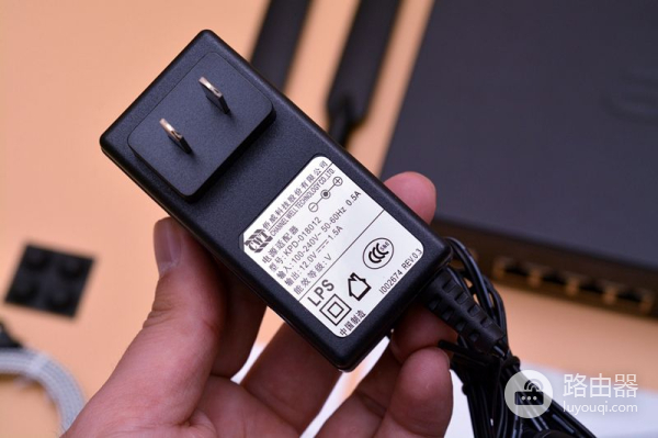 《荒野行动》火了，智能路由器也火了，宏碁E200 G1路由器来了