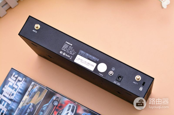 《荒野行动》火了，智能路由器也火了，宏碁E200 G1路由器来了