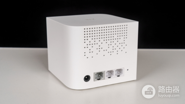 中兴智慧家庭小方糖路由器体验，外观、体积和价格甜度满分