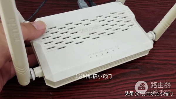 路由器要多久重启一次?多亏宽带师傅告诫,难怪网速越用越慢