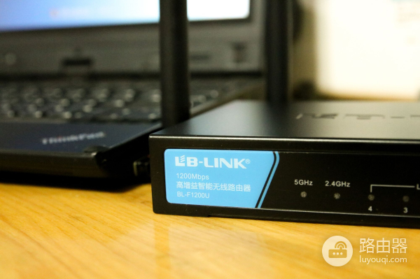 不足200元！体验入门级企业级路由器，千兆四天线覆盖