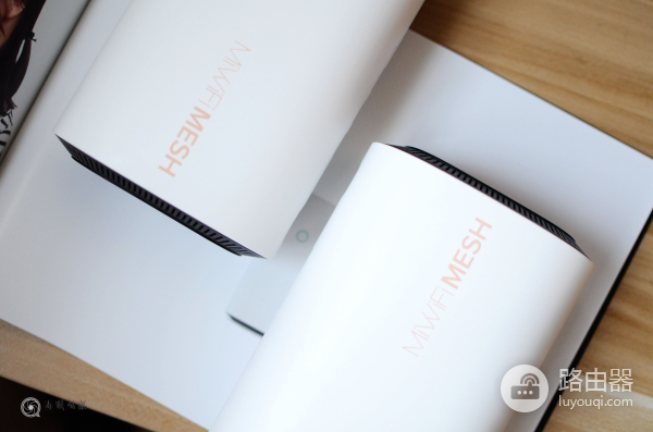 小米路由器Mesh深度测评!终于解决了家里的三个信号盲区!