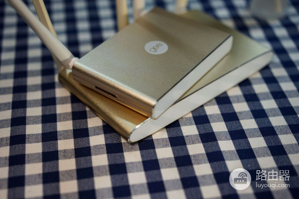 小巧而不弱小的路由器:极路由1S体验