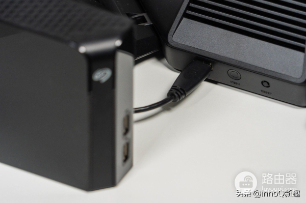 高通高性能新U加持！小米万兆路由器重磅登场：12路信号放大器