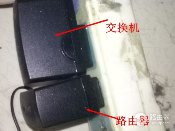 路由器有线插孔太少怎么办(路由器端口不够怎么办)