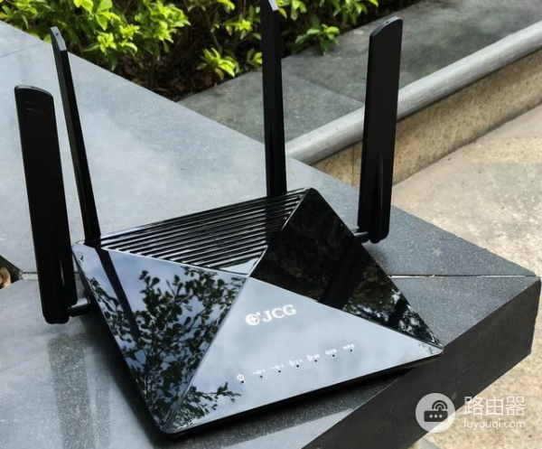 路由器也要高颜值?这几款路由器保证没有同款尴尬