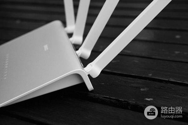 家庭互联网入口的“门神”?360安全路由器P4测试体验