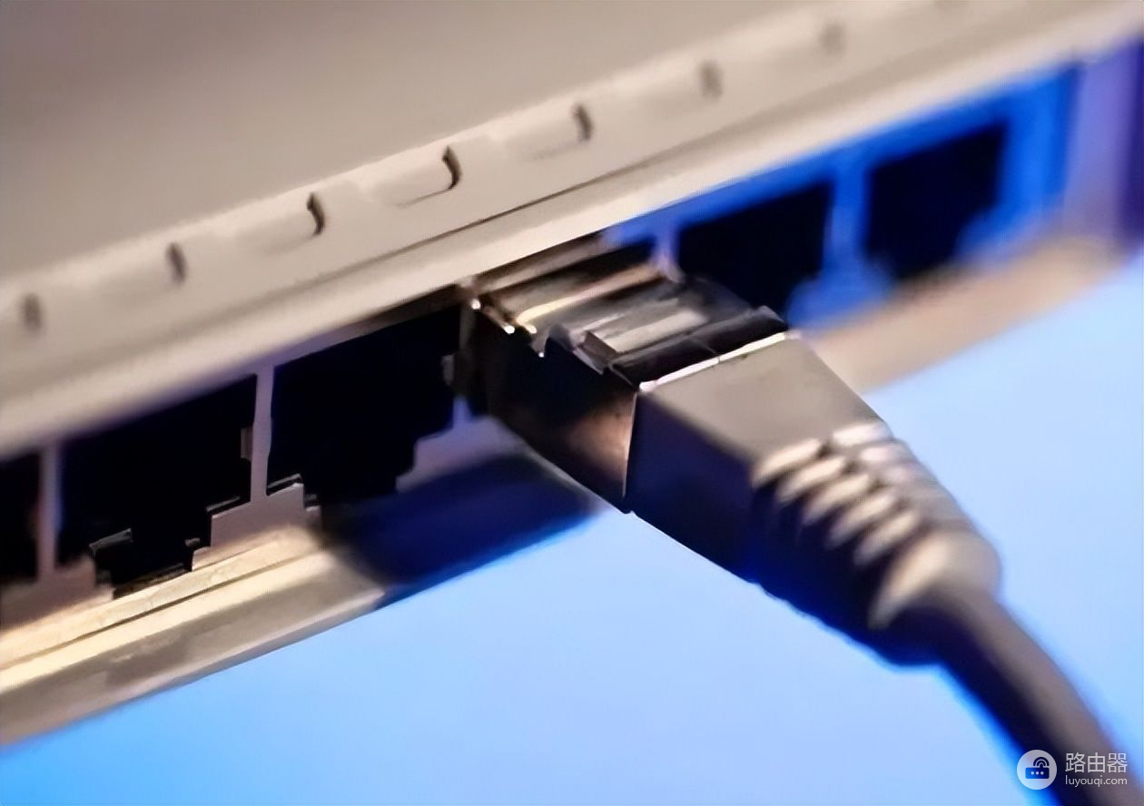 记住了！路由器不要放在这3个位置，否则千兆网都会变卡