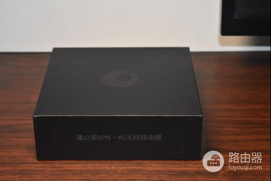 租房没法装宽带怎么办?用这款4G路由器,把网带身边