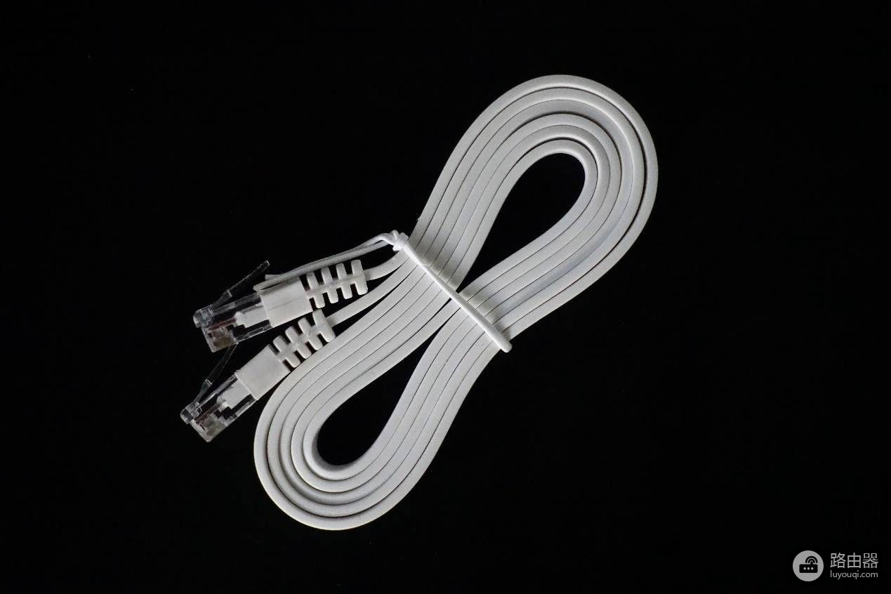 大房子如何清除网络死角?你可能差个荣耀分布式路由器