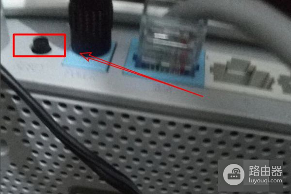 腾达路由器无线WiFi密码忘了怎么办(腾达无线路由器登陆密码忘记怎么办)