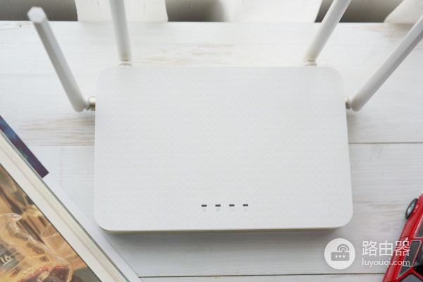 家庭光纤网络的精品搭配,捷稀Y2路由器图赏