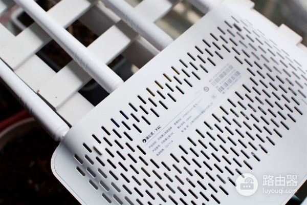 40多元畅享3000G的4g智能路由器,轻松实现远程访问NAS和共享文件