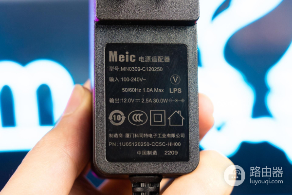 听说它最近很火，于是我买了！-中兴 AX5400Pro+双2.5G路由器评测