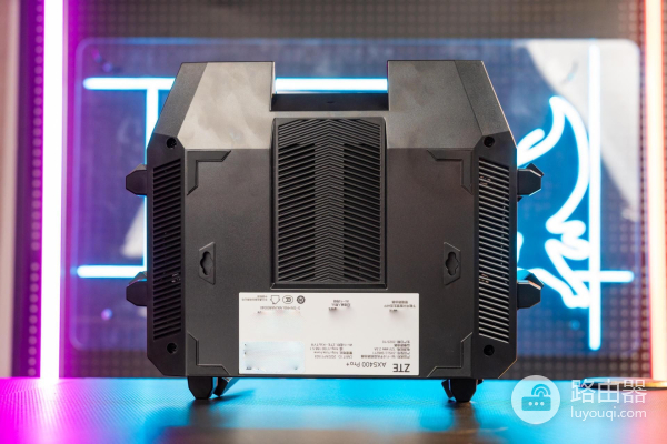 听说它最近很火，于是我买了！-中兴 AX5400Pro+双2.5G路由器评测