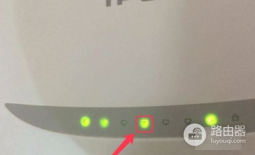 无线路由器信号参数怎么看(路由器信号灯)