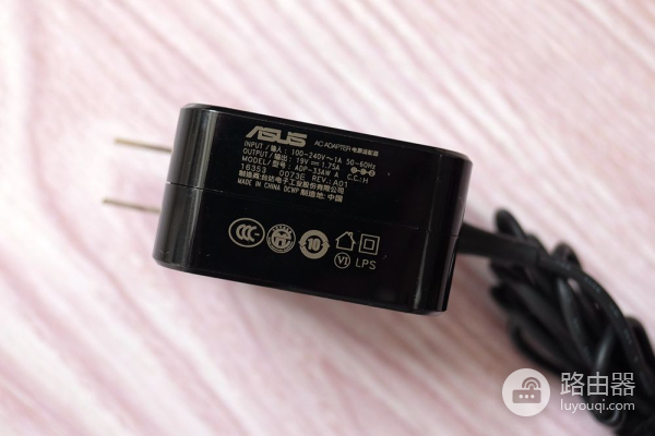 中档路由器的实力派,华硕 RT-AC66U B1 初体验