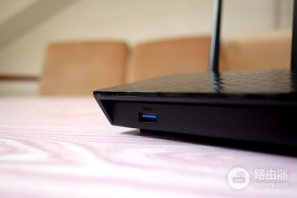 中档路由器的实力派,华硕 RT-AC66U B1 初体验