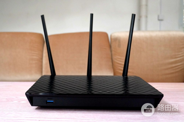 中档路由器的实力派,华硕 RT-AC66U B1 初体验