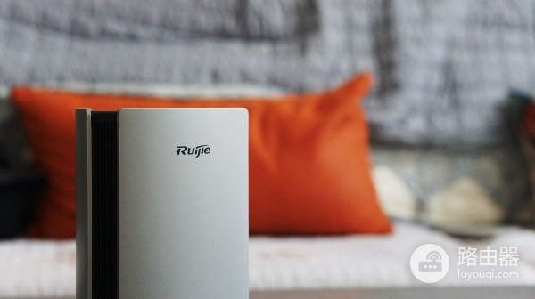 你家多久没换路由器了?8颗独立信号放大器的锐捷星耀M32实测