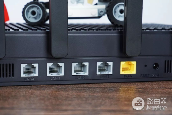 三款主流路由器大对决:华为、TP-LINK、360