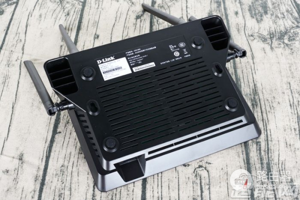 D-Link DIR-882路由器评测:更适合大众的选择