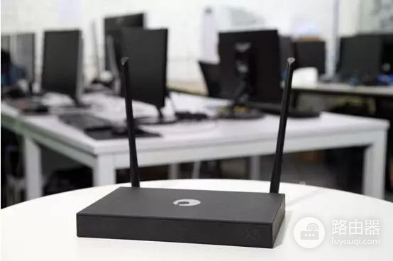 家里无线路由器总是信号太弱?聪明人教了一招,简单又实用!