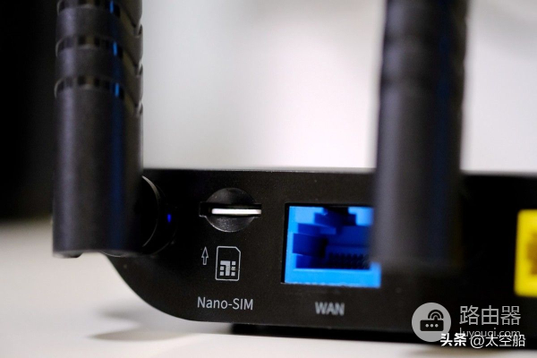 宽带突发断网何所惧，插卡无线路由器蒲公英X4C评测
