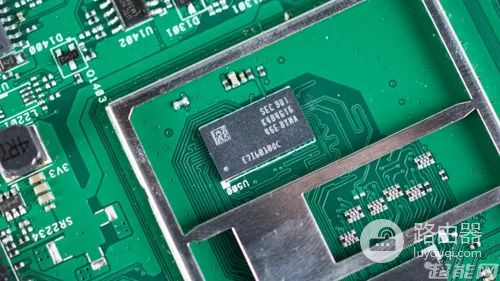 WiFi 6碾压WiFi 5?网件夜鹰RAX40路由器评测