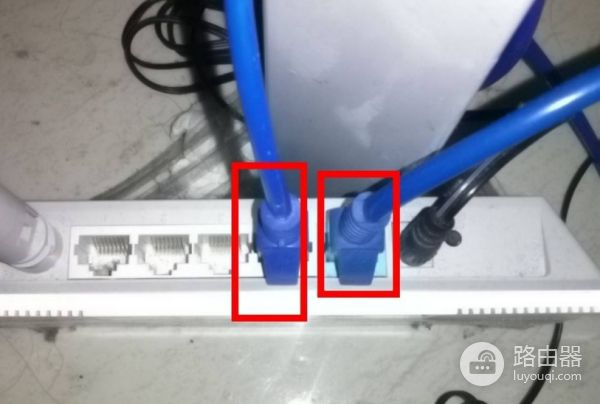 路由器只有一个灯亮是什么原因(LINK路由器只有一个灯亮着)