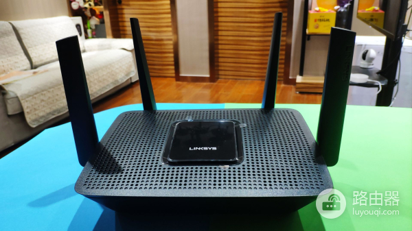 适合游戏爱好者的三频路由器——LINKSYS MR8300深度评测