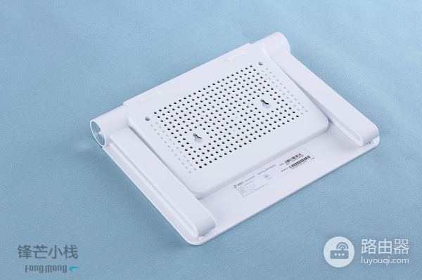 百兆光纤入户还卡顿?换台路由器流畅到哭